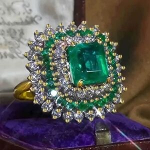 New Green Zirconia Golden Alloy Inlaid Ring Size 10